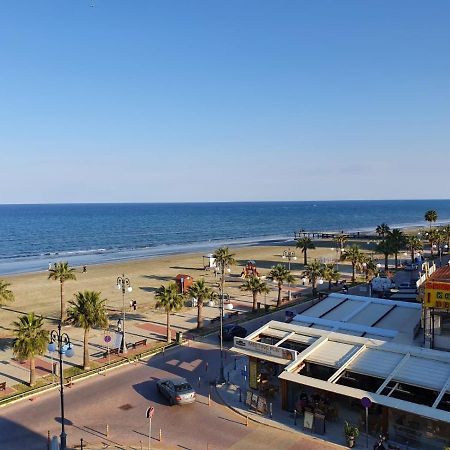 Alex Beach Apartment 33 Larnaca Bagian luar foto