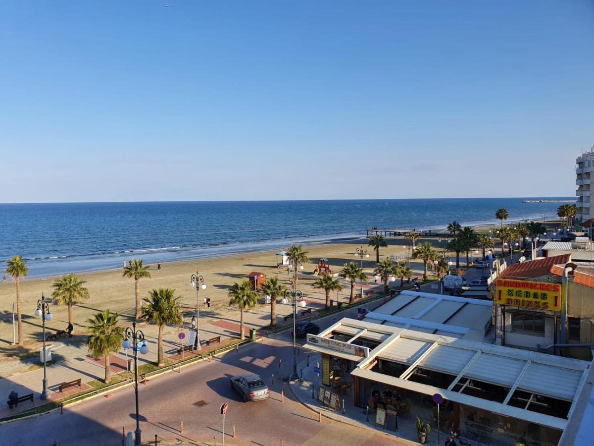 Alex Beach Apartment 33 Larnaca Bagian luar foto