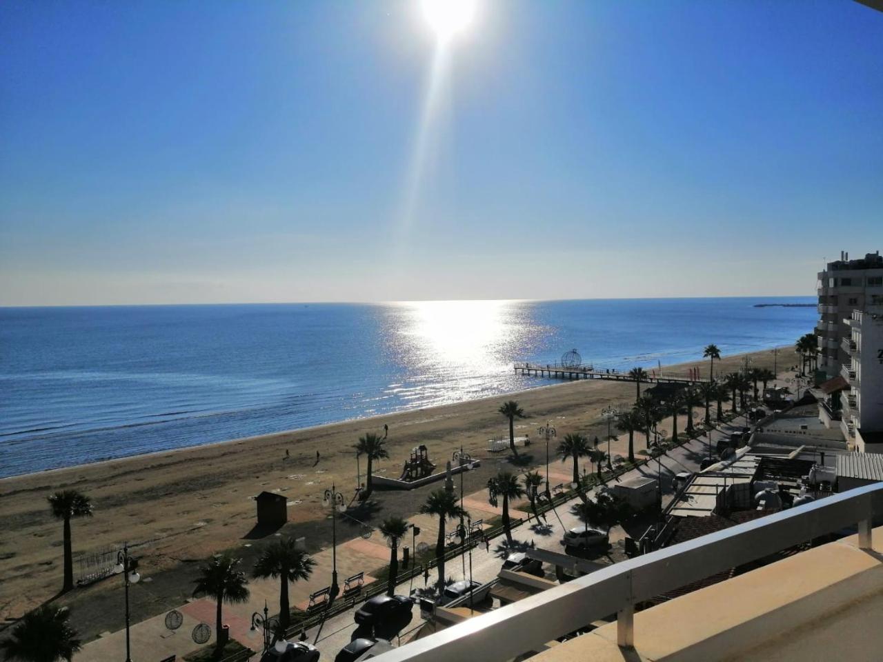 Alex Beach Apartment 33 Larnaca Bagian luar foto